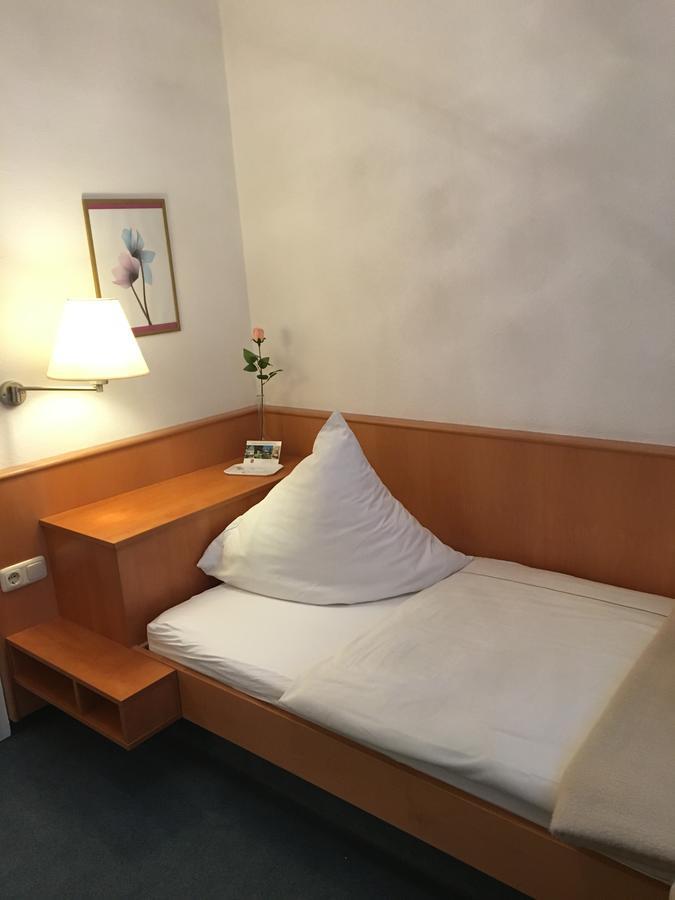 Hotel Springiersbacher-Hof Креф Экстерьер фото